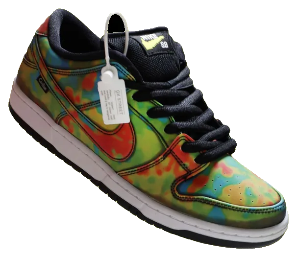 Nike SB Dunk Low 'Tie-Dye'