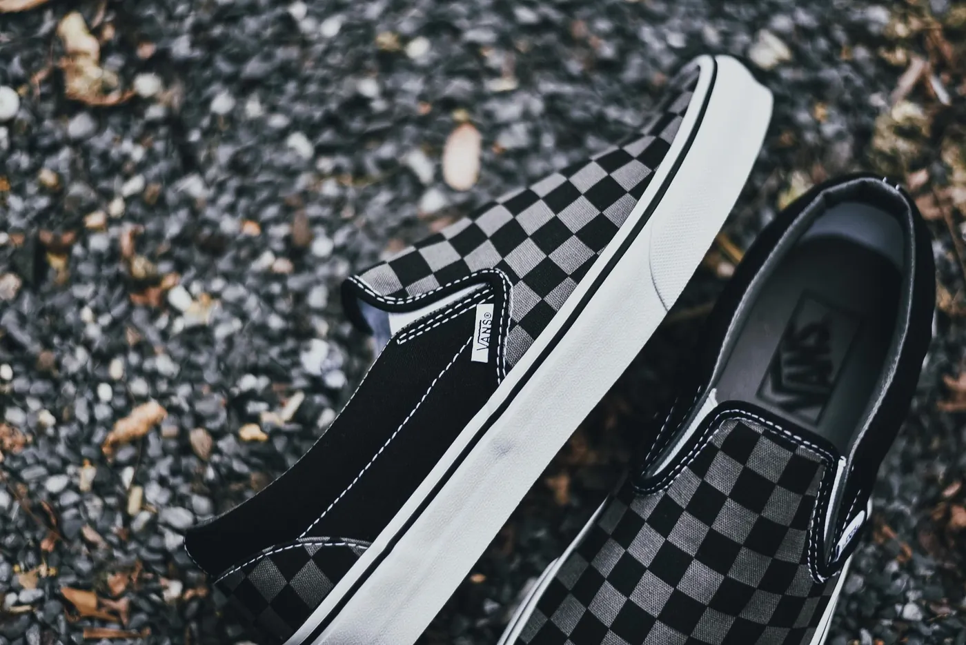 Vans Classic Slip-On 'Checkerboard', צילום אווירה